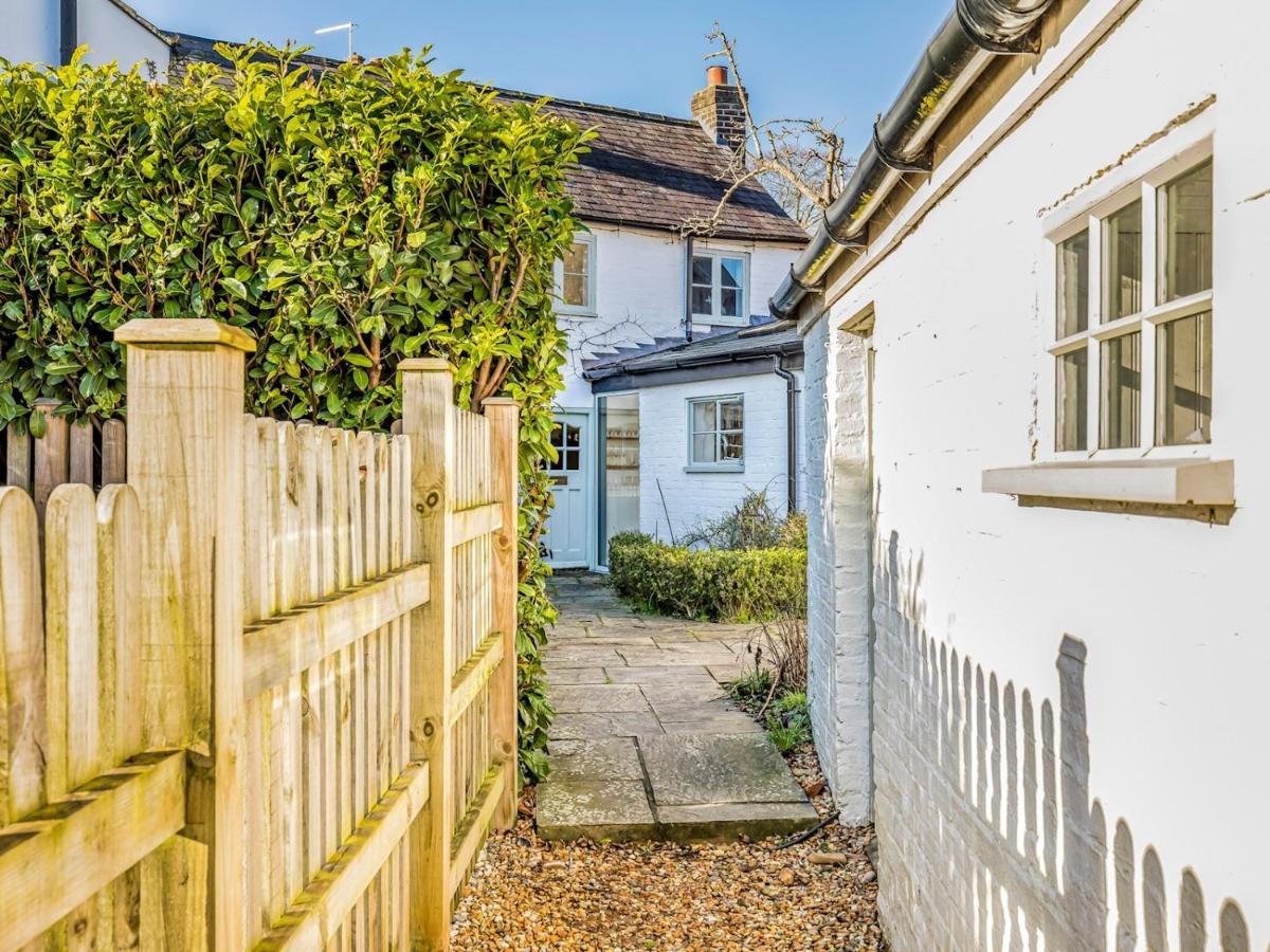 Pass The Keys Charming Downland Cottage شيشستر المظهر الخارجي الصورة