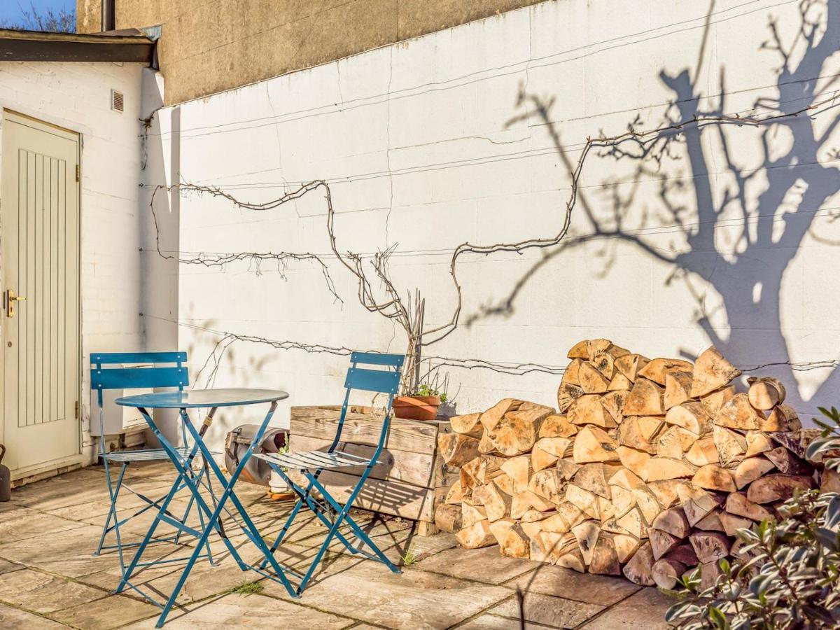 Pass The Keys Charming Downland Cottage شيشستر المظهر الخارجي الصورة
