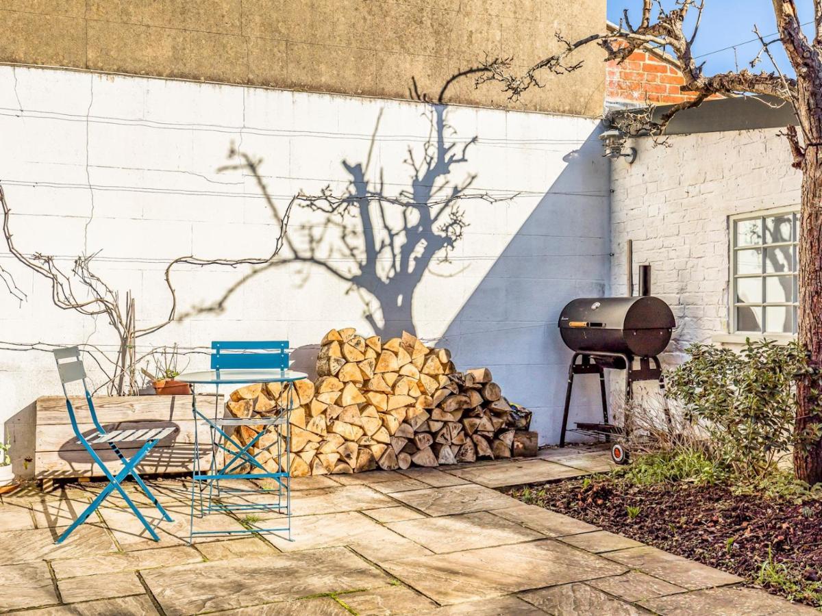 Pass The Keys Charming Downland Cottage شيشستر المظهر الخارجي الصورة